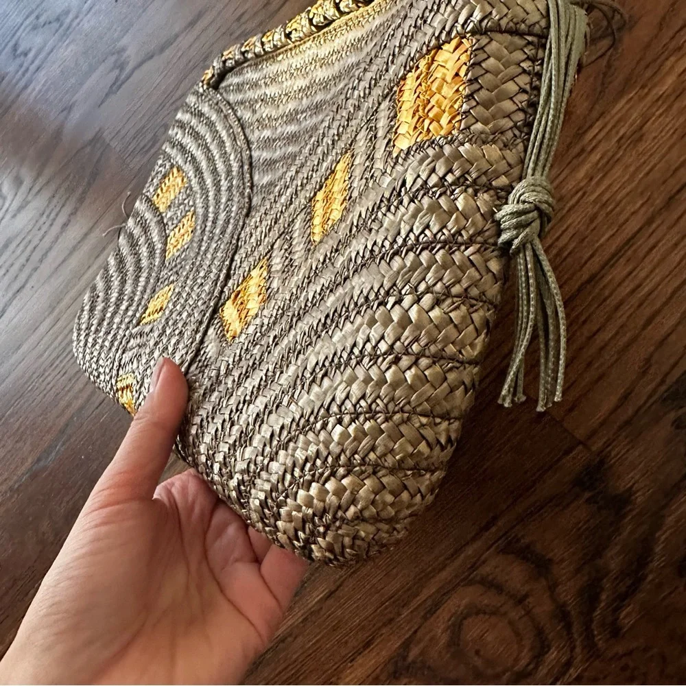 Barbara Bolan For Bolan Too Italy Woven Straw Vintage Shoulder Bag Boho chic